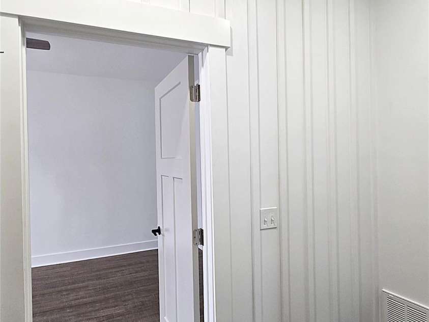 774 8th Street, Hickory, NC 28601.  MLS# CAR4279199, YatesRealty ID 29021. 