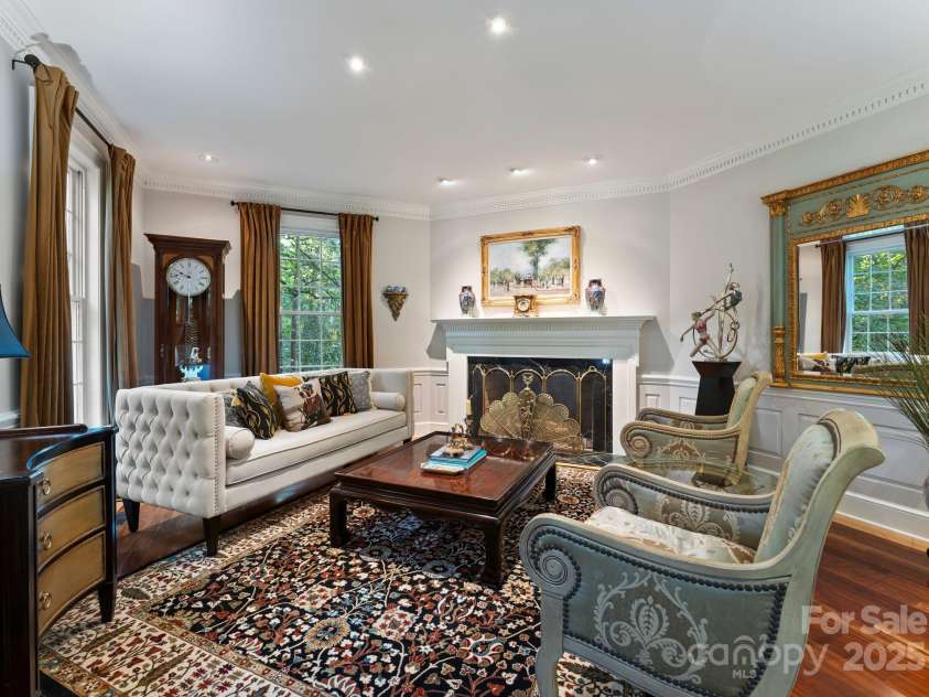 240 21st Avenue Drive, Hickory, NC 28601.  MLS# CAR4285194, YatesRealty ID 29024. Den