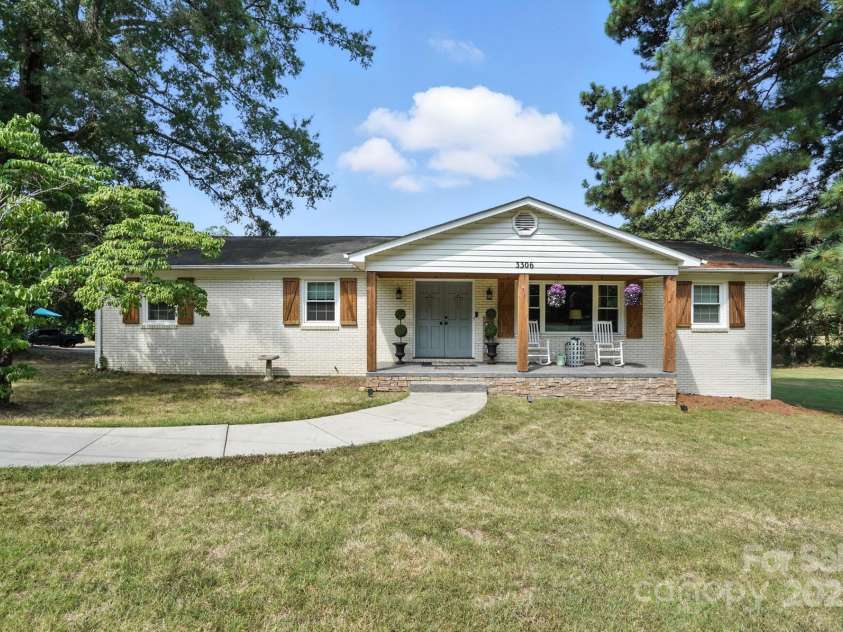 3306 Barr Road, Concord, NC 28027.  MLS# CAR4285677, YatesRealty ID 29025. 