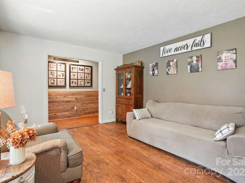 3306 Barr Road, Concord, NC 28027.  MLS# CAR4285677, YatesRealty ID 29025. 