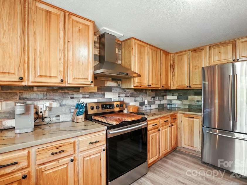 3306 Barr Road, Concord, NC 28027.  MLS# CAR4285677, YatesRealty ID 29025. 