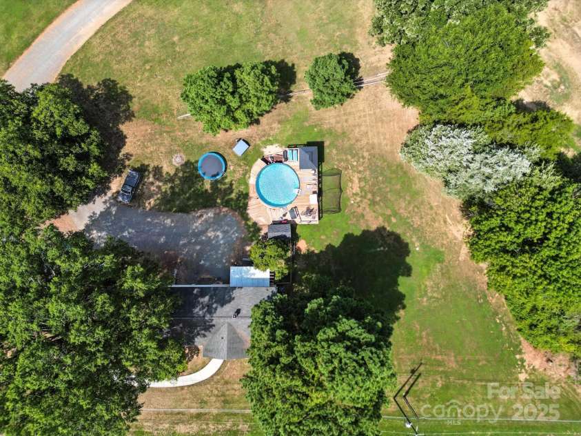 3306 Barr Road, Concord, NC 28027.  MLS# CAR4285677, YatesRealty ID 29025. 