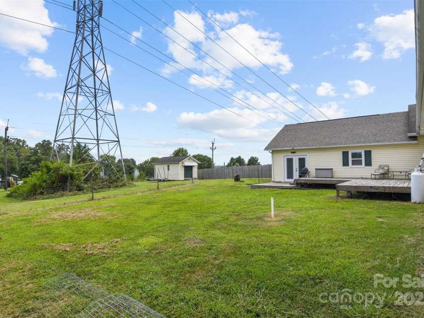 1315 Pear Drive, Conover, NC 28613.  MLS# CAR4286363, YatesRealty ID 29027. 