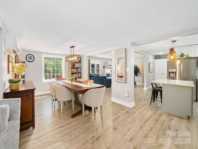 3477 Cane Creek Road, Bakersville, NC 28705.  MLS# CAR4286127, YatesRealty ID 29028. 