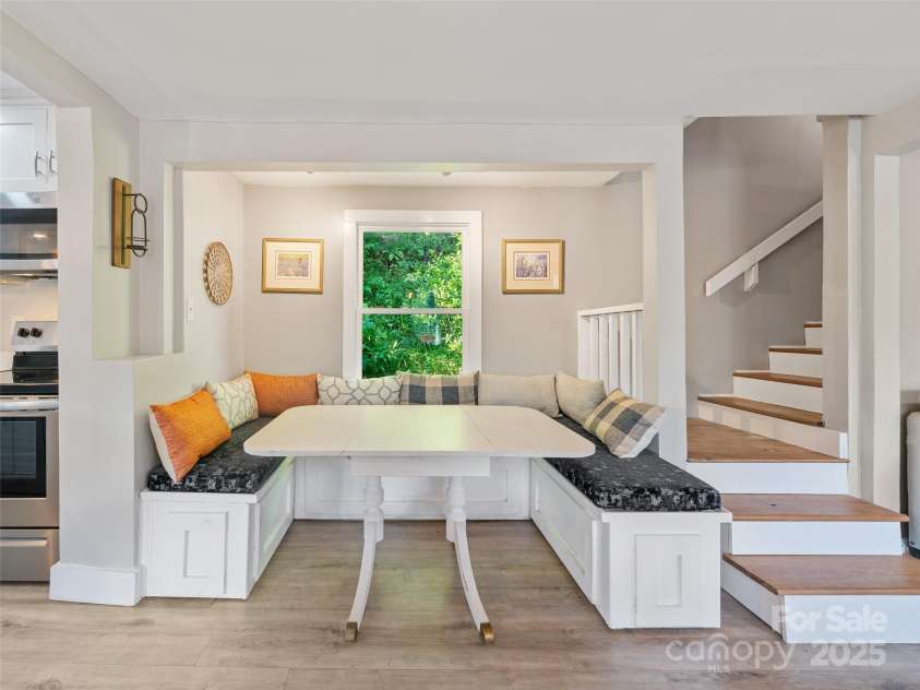 3477 Cane Creek Road, Bakersville, NC 28705.  MLS# CAR4286127, YatesRealty ID 29028. 