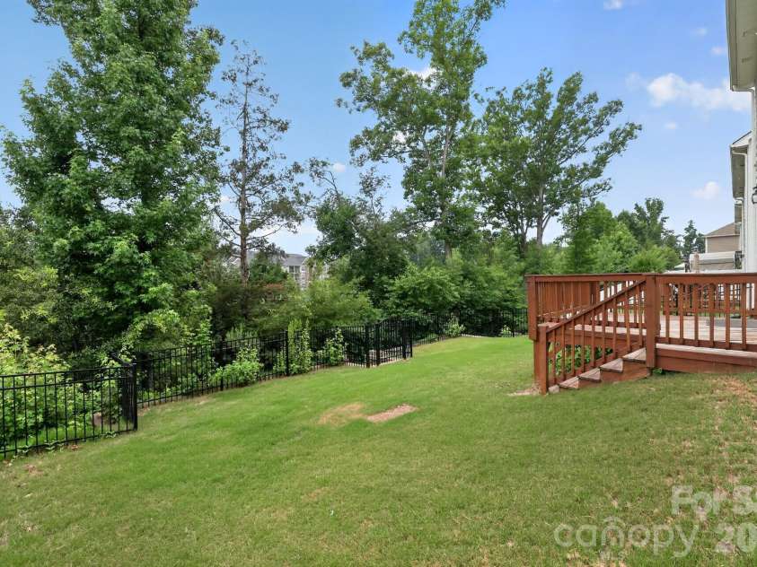 2392 Palmdale Walk Drive, Fort Mill, SC 29708.  MLS# CAR4391605, YatesRealty ID 29029. 