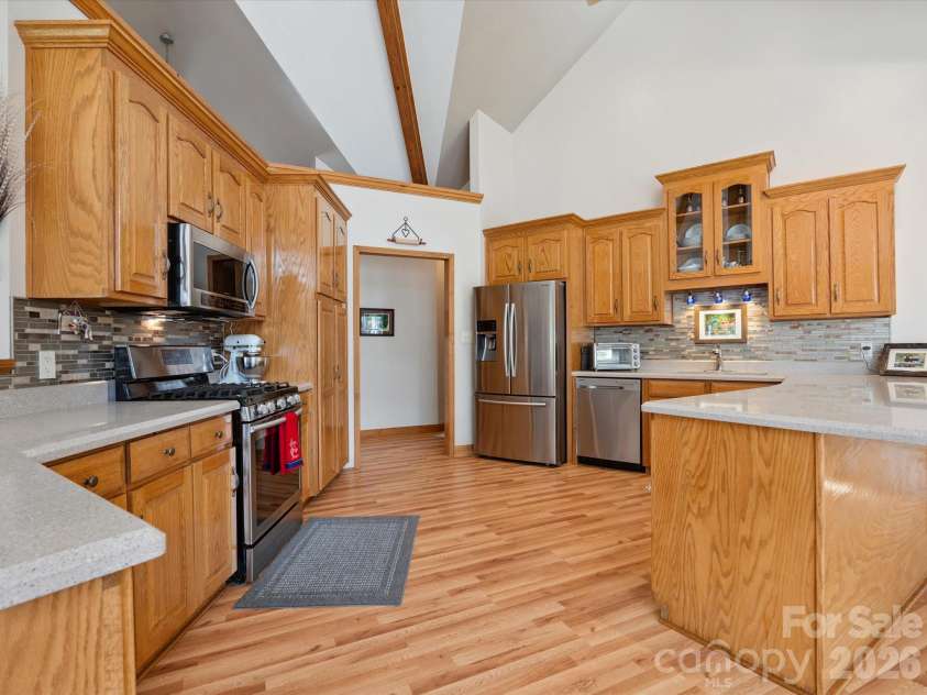 887 Living Waters Drive, Great Falls, SC 29055.  MLS# CAR4353717, YatesRealty ID 2903. 