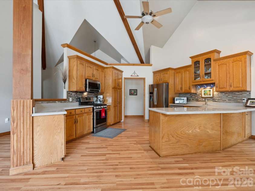 887 Living Waters Drive, Great Falls, SC 29055.  MLS# CAR4353717, YatesRealty ID 2903. 