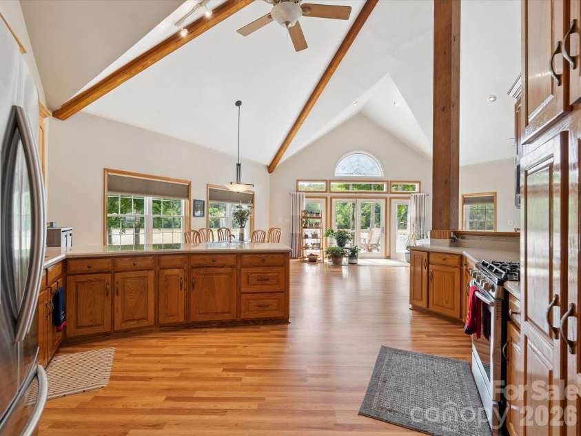 887 Living Waters Drive, Great Falls, SC 29055.  MLS# CAR4353717, YatesRealty ID 2903. 