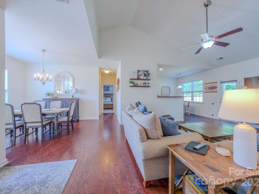 303 Hiawassee Road, Fletcher, NC 28732.  MLS# CAR4286442, YatesRealty ID 29032. 