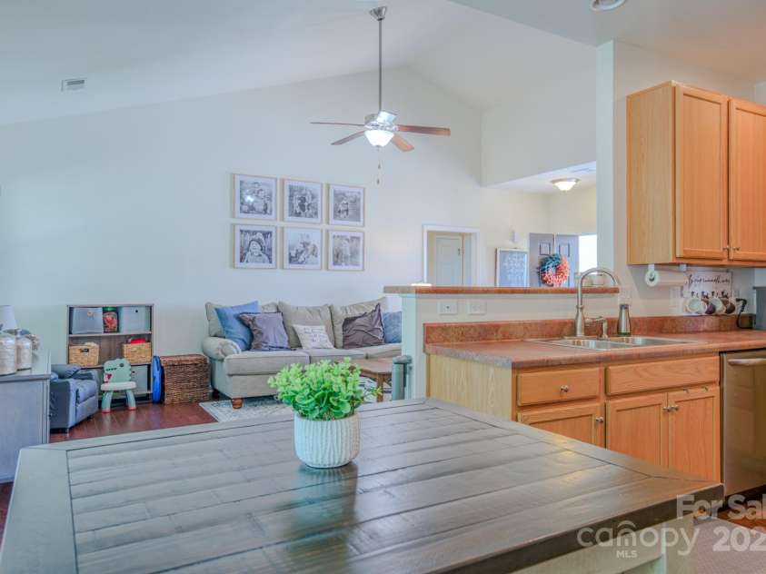 303 Hiawassee Road, Fletcher, NC 28732.  MLS# CAR4286442, YatesRealty ID 29032. 