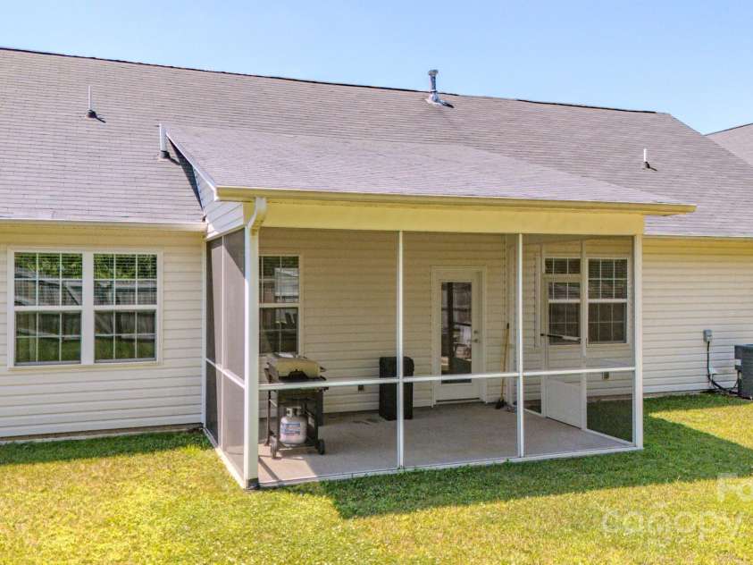 303 Hiawassee Road, Fletcher, NC 28732.  MLS# CAR4286442, YatesRealty ID 29032. 