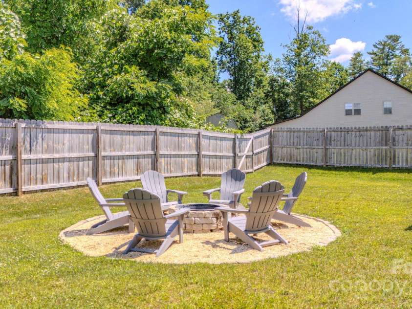 303 Hiawassee Road, Fletcher, NC 28732.  MLS# CAR4286442, YatesRealty ID 29032. 