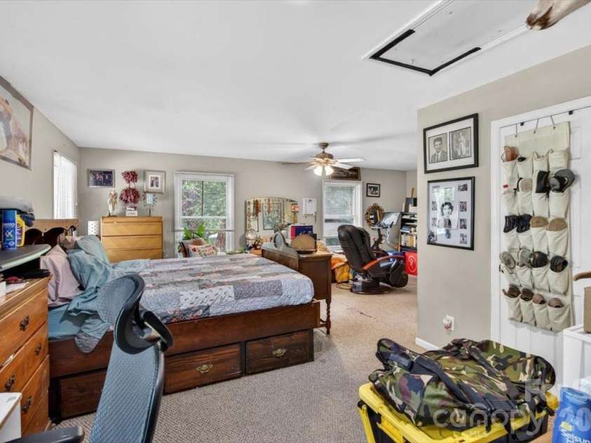 929 Shearers Road, Mooresville, NC 28115.  MLS# CAR4391766, YatesRealty ID 29032. 