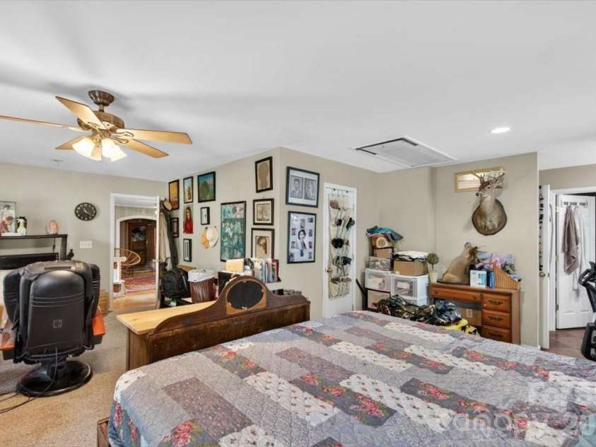 929 Shearers Road, Mooresville, NC 28115.  MLS# CAR4391766, YatesRealty ID 29032. 