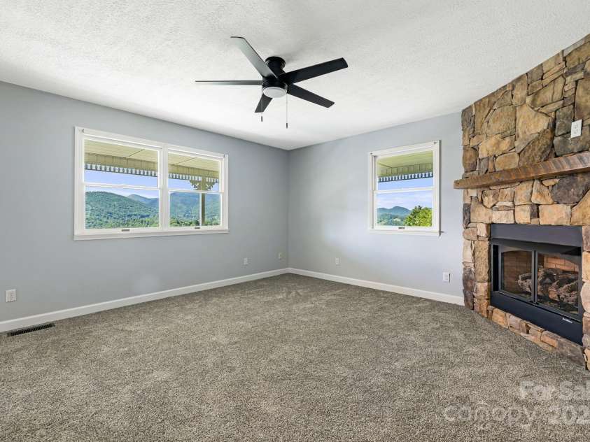 95 Friendship Road, Burnsville, NC 28714.  MLS# CAR4286761, YatesRealty ID 29033. 