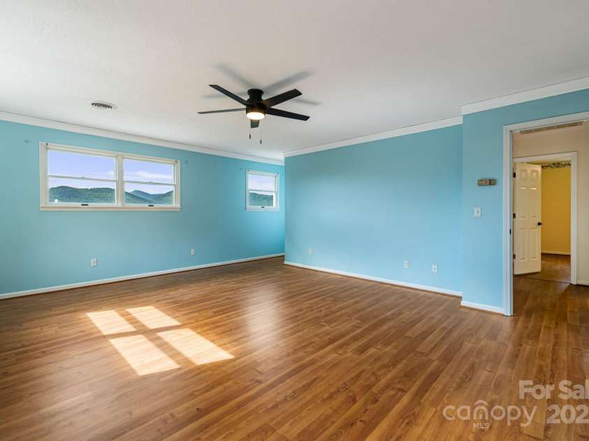 95 Friendship Road, Burnsville, NC 28714.  MLS# CAR4286761, YatesRealty ID 29033. 