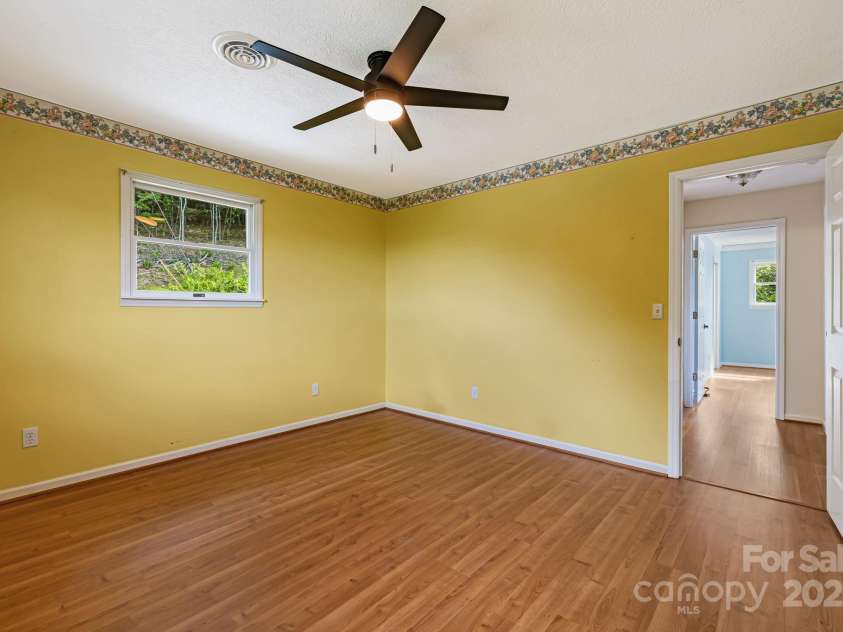 95 Friendship Road, Burnsville, NC 28714.  MLS# CAR4286761, YatesRealty ID 29033. 