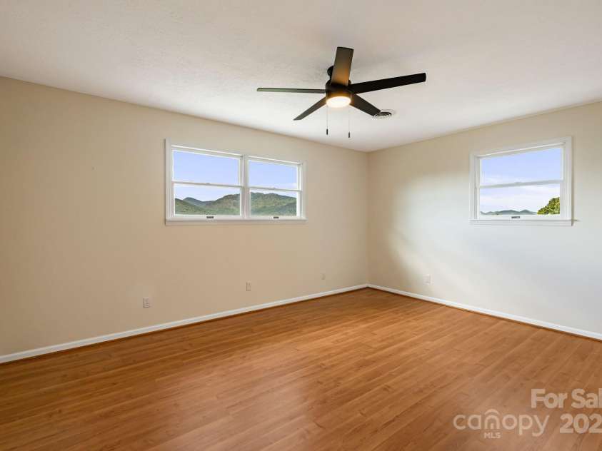 95 Friendship Road, Burnsville, NC 28714.  MLS# CAR4286761, YatesRealty ID 29033. 