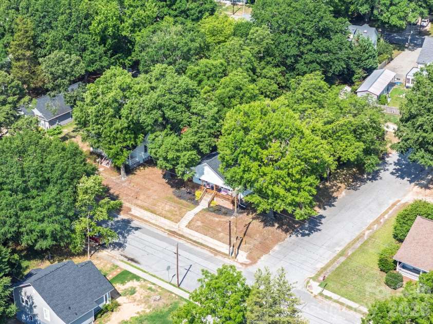 400 Rose Avenue, Kannapolis, NC 28083.  MLS# CAR4390121, YatesRealty ID 29034. 