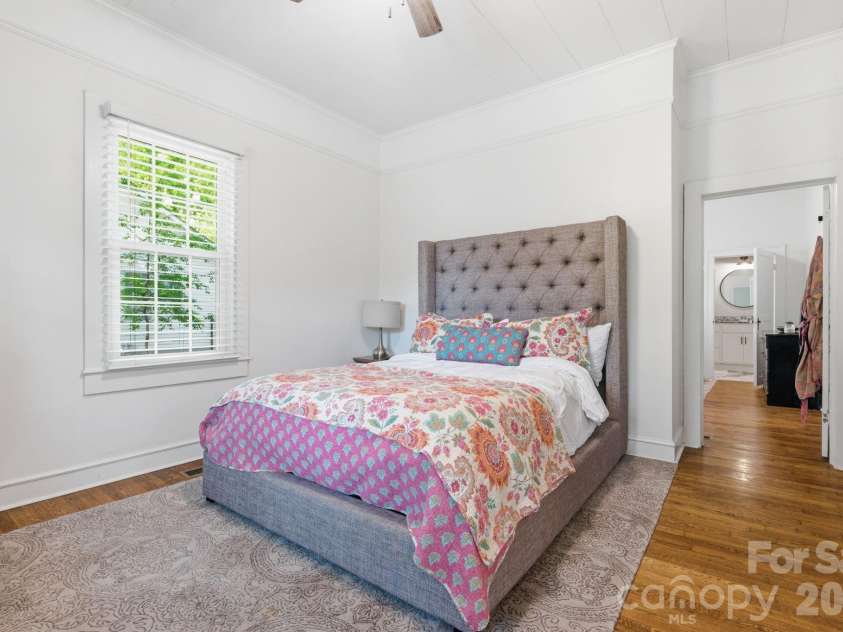 400 Rose Avenue, Kannapolis, NC 28083.  MLS# CAR4390121, YatesRealty ID 29034. 