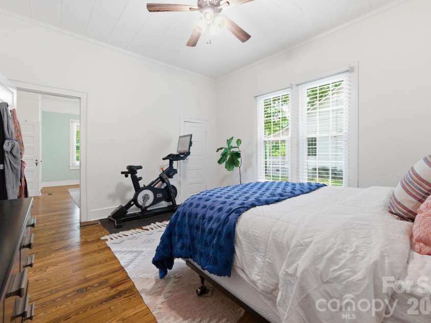 400 Rose Avenue, Kannapolis, NC 28083.  MLS# CAR4390121, YatesRealty ID 29034. 