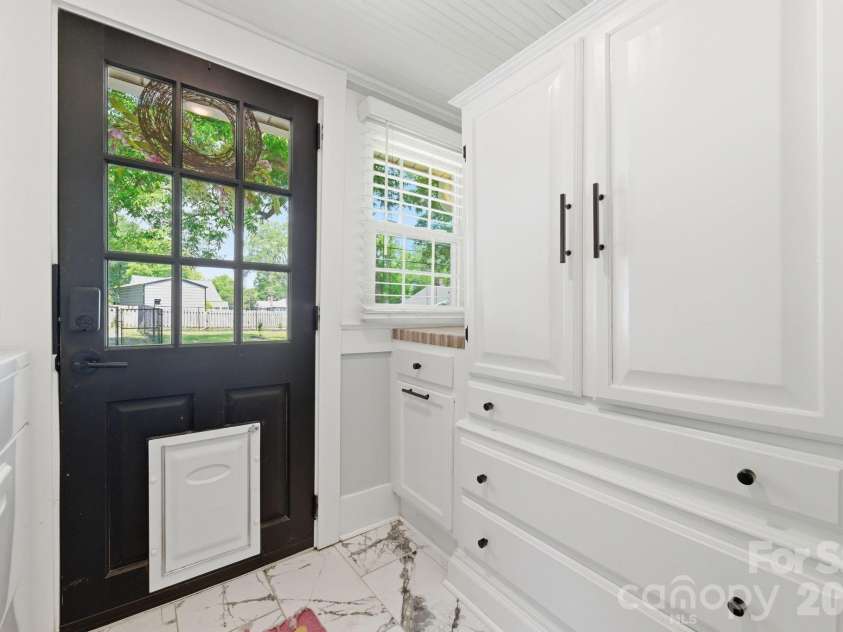 400 Rose Avenue, Kannapolis, NC 28083.  MLS# CAR4390121, YatesRealty ID 29034. 