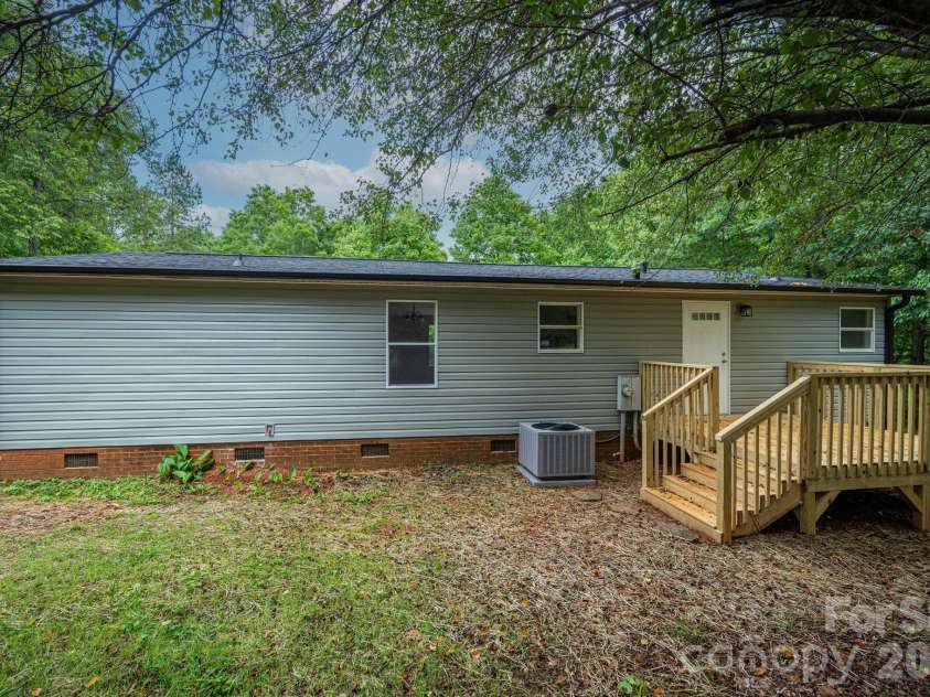 3462 Eaker Road, Cherryville, NC 28021.  MLS# CAR4390279, YatesRealty ID 29035. 