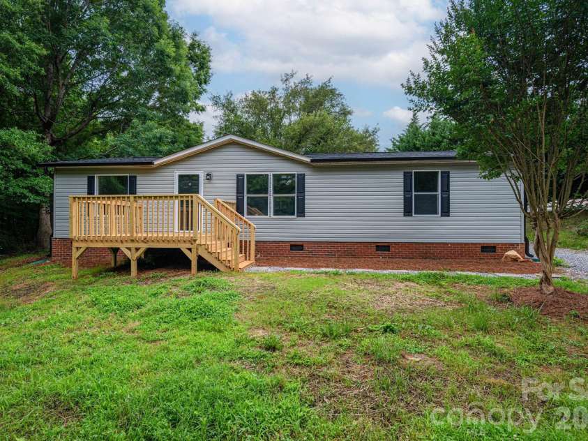 3462 Eaker Road, Cherryville, NC 28021.  MLS# CAR4390279, YatesRealty ID 29035. 