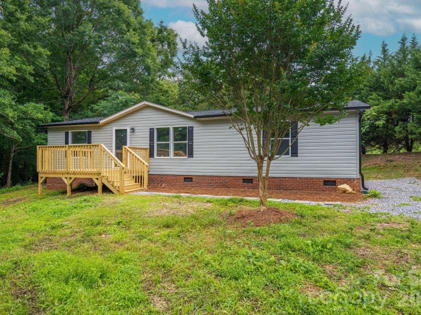 3462 Eaker Road, Cherryville, NC 28021.  MLS# CAR4390279, YatesRealty ID 29035. 