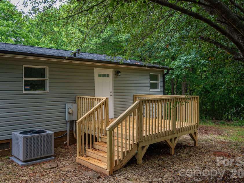 3462 Eaker Road, Cherryville, NC 28021.  MLS# CAR4390279, YatesRealty ID 29035. Back deck