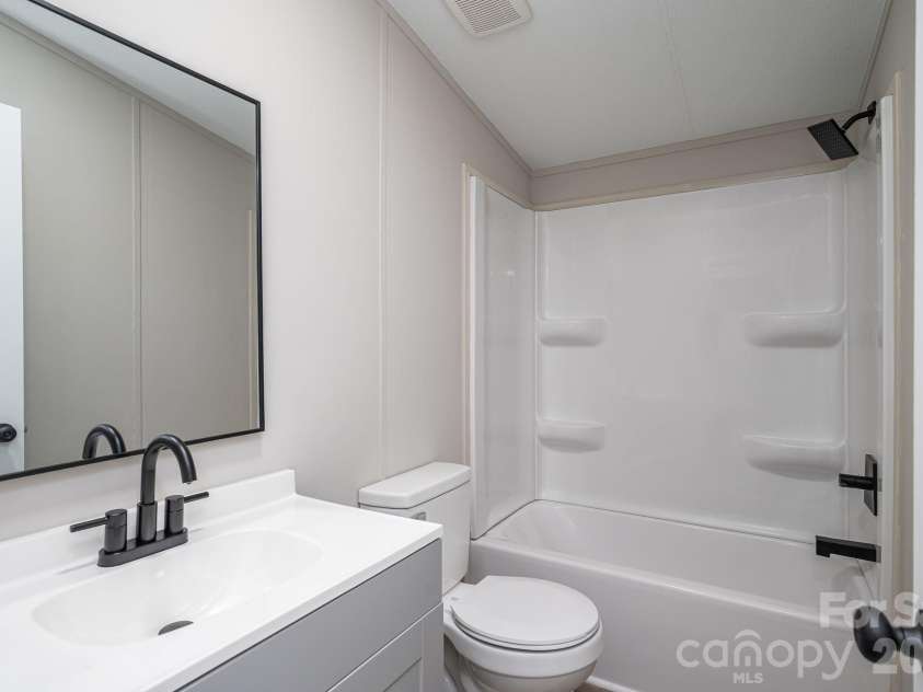 3462 Eaker Road, Cherryville, NC 28021.  MLS# CAR4390279, YatesRealty ID 29035. Guest Bathroom
