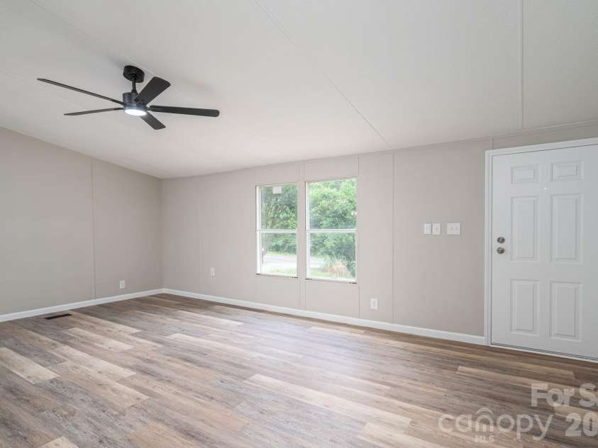 3462 Eaker Road, Cherryville, NC 28021.  MLS# CAR4390279, YatesRealty ID 29035. Large Living Area