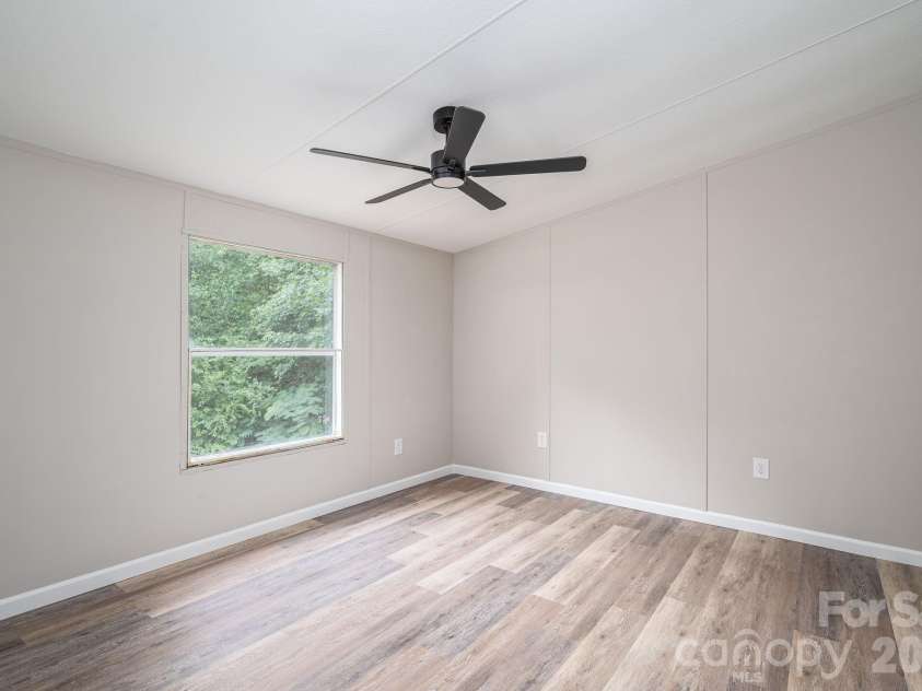 3462 Eaker Road, Cherryville, NC 28021.  MLS# CAR4390279, YatesRealty ID 29035. Primary Bedroom