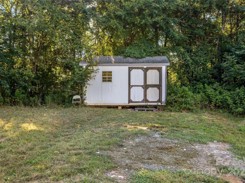 7050 Woodleaf Road, Woodleaf, NC 27054.  MLS# CAR4276614, YatesRealty ID 29035. Workshop/ Storage Shed