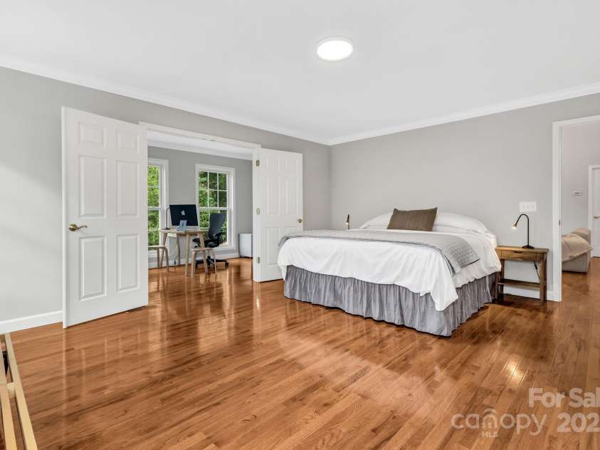 283 Blake Drive, Canton, NC 28716.  MLS# CAR4307374, YatesRealty ID 29036. 