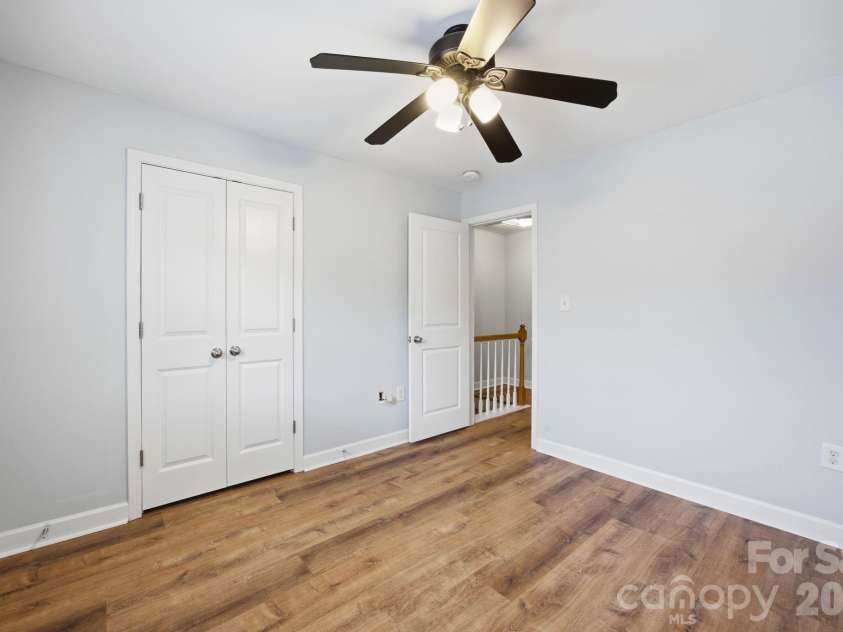 1215 Green Oaks Lane, Charlotte, NC 28205.  MLS# CAR4387750, YatesRealty ID 29037. Front Bedroom
