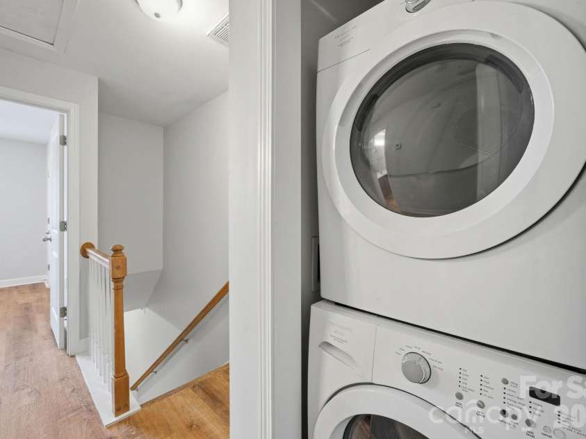 1215 Green Oaks Lane, Charlotte, NC 28205.  MLS# CAR4387750, YatesRealty ID 29037. Laundry Upstairs