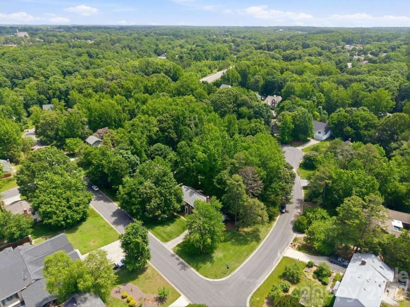 2011 Windlock Drive, Charlotte, NC 28270.  MLS# CAR4362953, YatesRealty ID 29038. Aerial2011 Windlock DrCharlotte, NC 28270