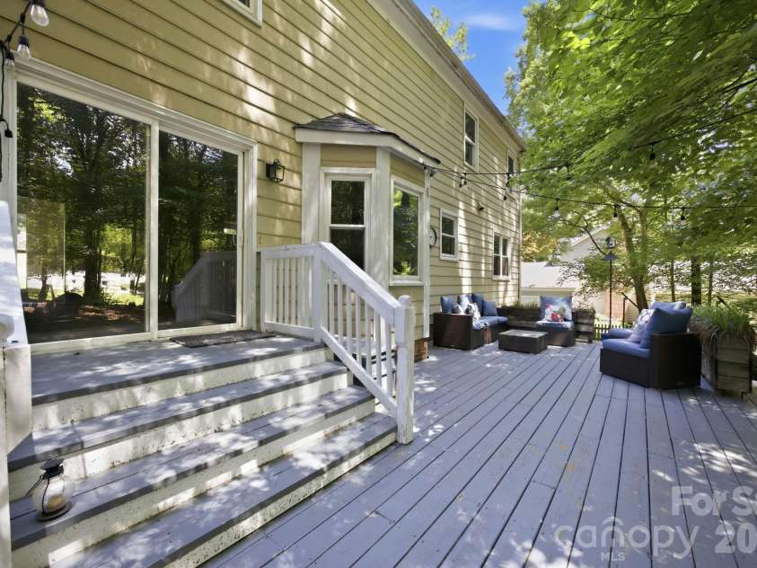 2011 Windlock Drive, Charlotte, NC 28270.  MLS# CAR4362953, YatesRealty ID 29038. Backyard Deck2011 Windlock DrCharlotte, NC 28270