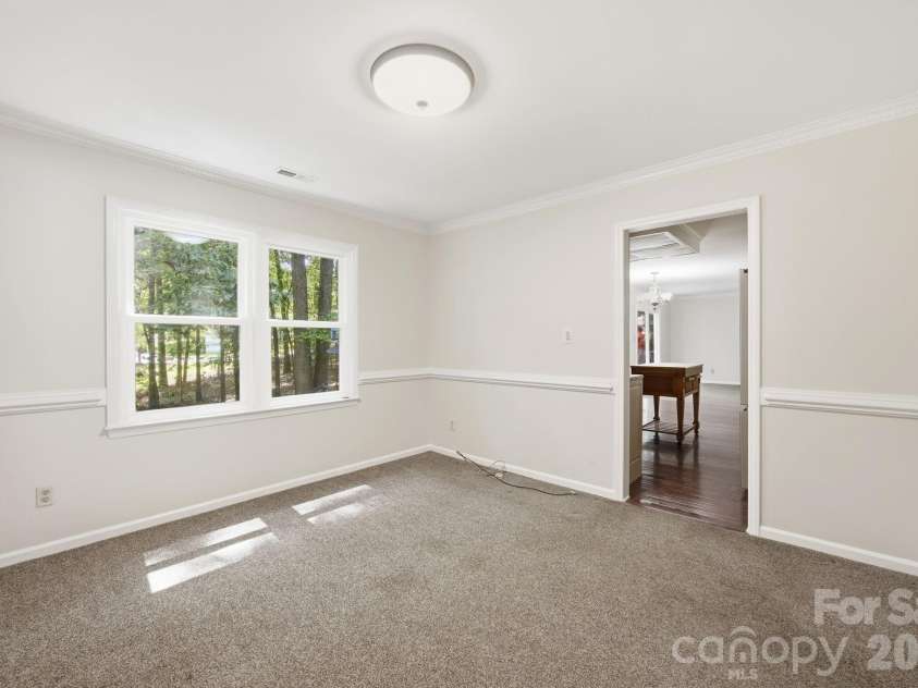 2011 Windlock Drive, Charlotte, NC 28270.  MLS# CAR4362953, YatesRealty ID 29038. Dining Room2011 Windlock DrCharlotte, NC 28270