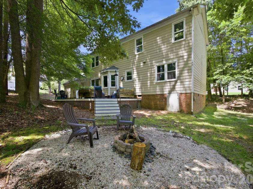 2011 Windlock Drive, Charlotte, NC 28270.  MLS# CAR4362953, YatesRealty ID 29038. Fire Pit Fun2011 Windlock DrCharlotte, NC 28270
