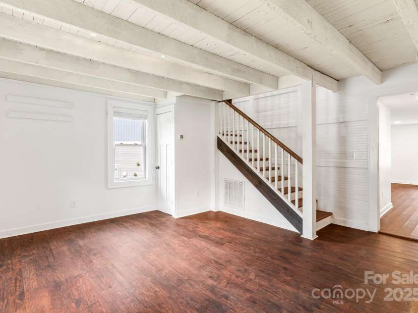761 Main Street, Canton, NC 28716.  MLS# CAR4281762, YatesRealty ID 2904. Original beams