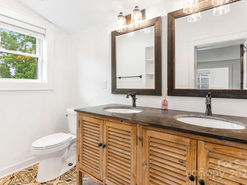 761 Main Street, Canton, NC 28716.  MLS# CAR4281762, YatesRealty ID 2904. Primary ensuite double vanity