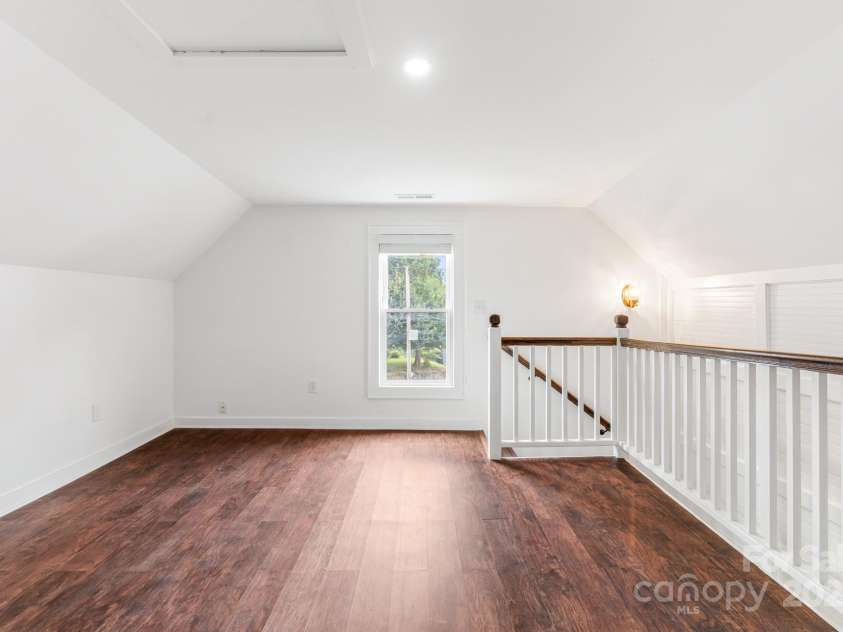 761 Main Street, Canton, NC 28716.  MLS# CAR4281762, YatesRealty ID 2904. Up stairs loft 