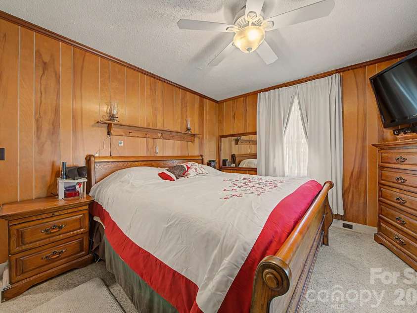 101 Charles Street, Cherryville, NC 28021.  MLS# CAR4385889, YatesRealty ID 29040. 