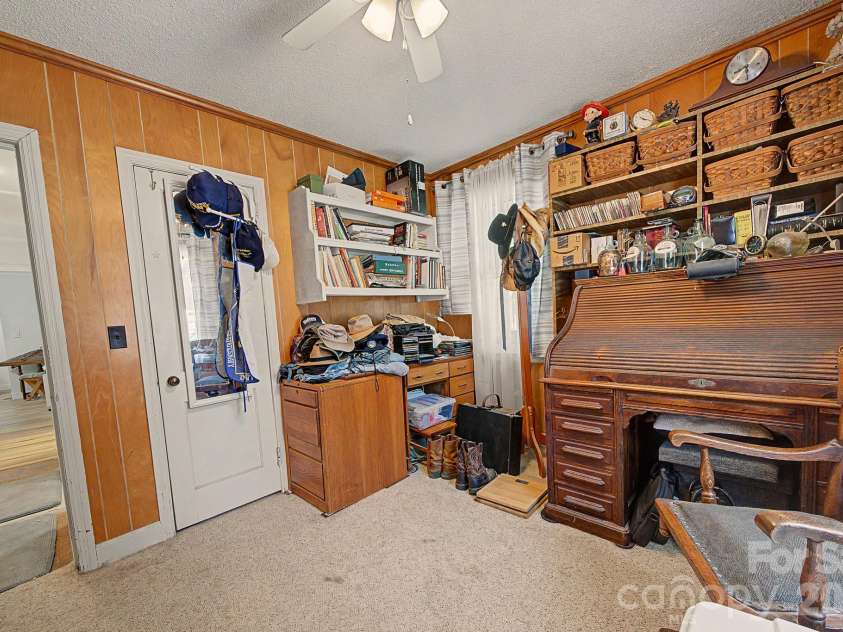 101 Charles Street, Cherryville, NC 28021.  MLS# CAR4385889, YatesRealty ID 29040. 