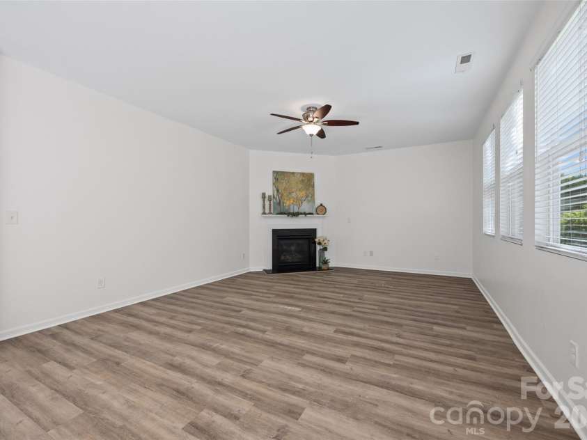 232 Sycamore Creek Road, Fort Mill, SC 29708.  MLS# CAR4385566, YatesRealty ID 29042. 