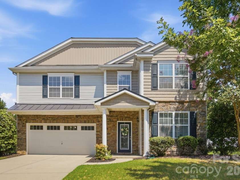 232 Sycamore Creek Road, Fort Mill, SC 29708.  MLS# CAR4385566, YatesRealty ID 29042. 