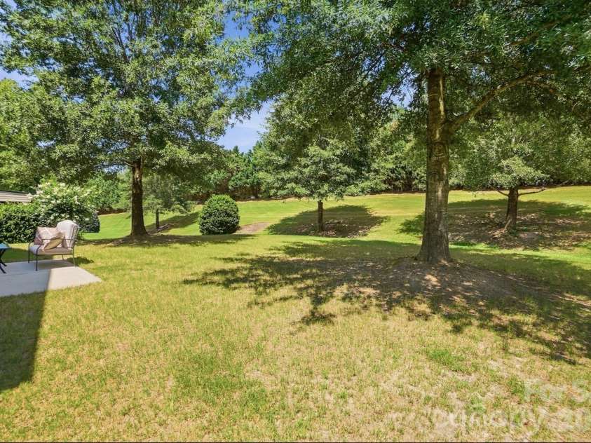 232 Sycamore Creek Road, Fort Mill, SC 29708.  MLS# CAR4385566, YatesRealty ID 29042. 